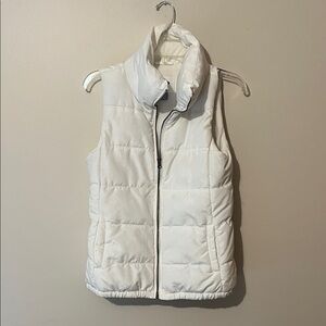 White Puffer Vest